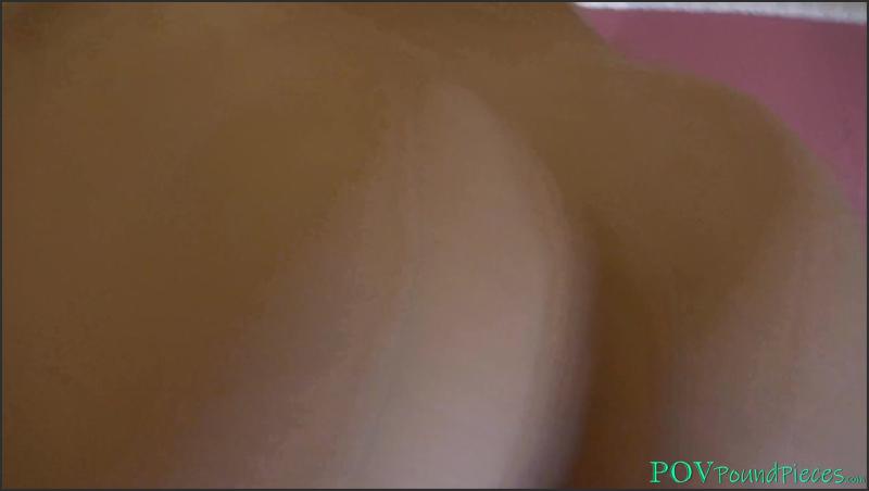 Jay Bank präsentiert eine POV-Latina-Brünette